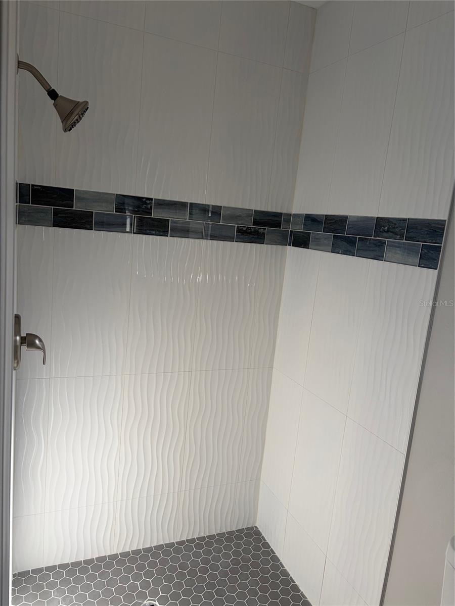 Image 18 of 29 For 8708 Benton Drive