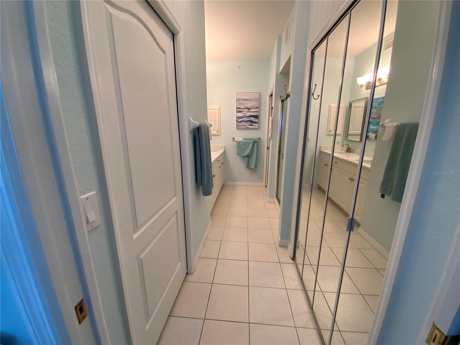 Image 19 of 38 For 4209 Vicenza Drive B3