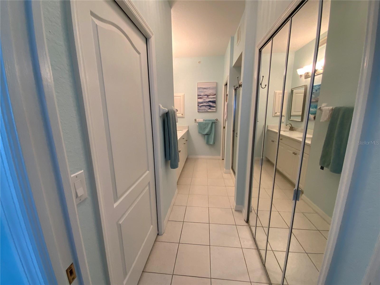 Image 20 of 38 For 4209 Vicenza Drive B3