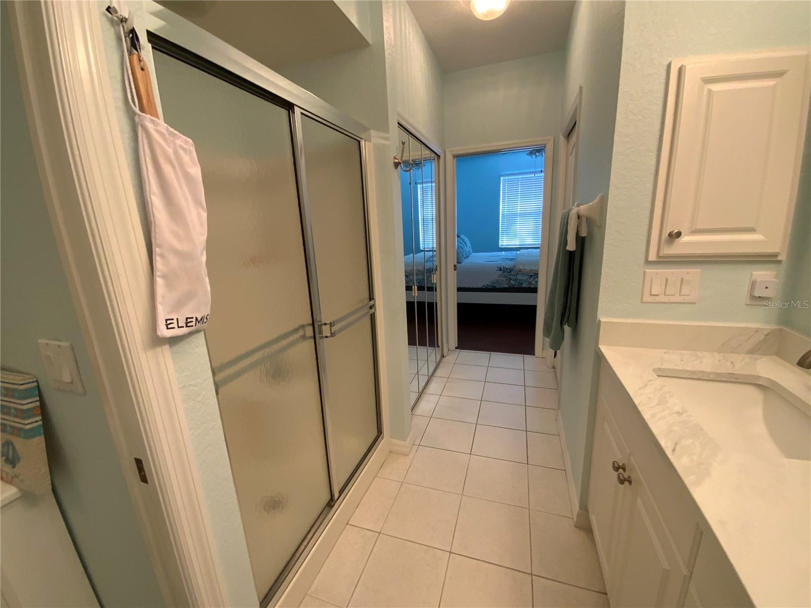 Image 23 of 38 For 4209 Vicenza Drive B3