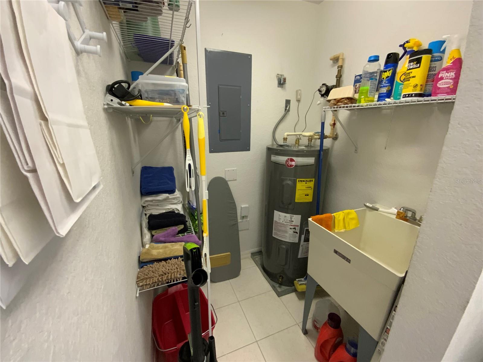 Image 31 of 38 For 4209 Vicenza Drive B3