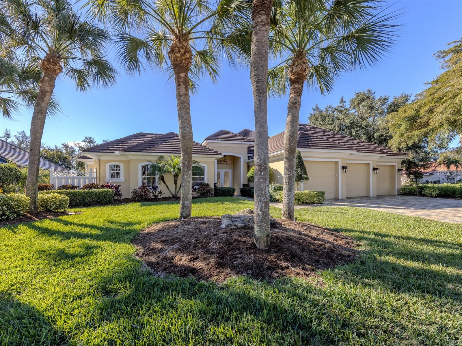 Details for 300 Stone Briar Creek Drive, VENICE, FL 34292