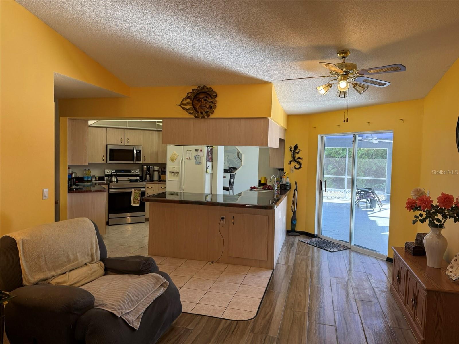 Image 16 of 48 For 11327 Starflower Avenue