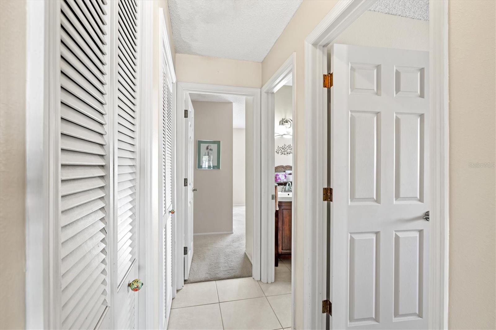 Image 31 of 75 For 1770 Lake Place 1770c