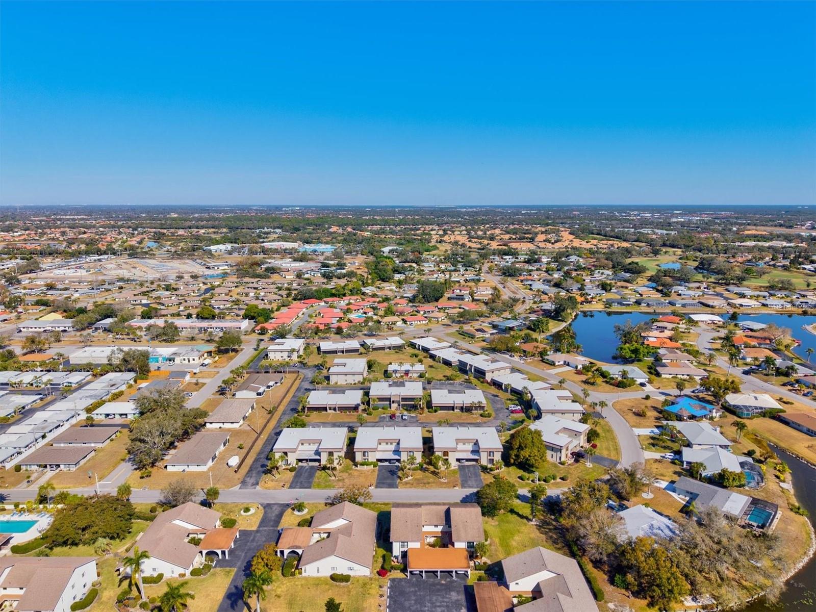 Image 54 of 75 For 1770 Lake Place 1770c