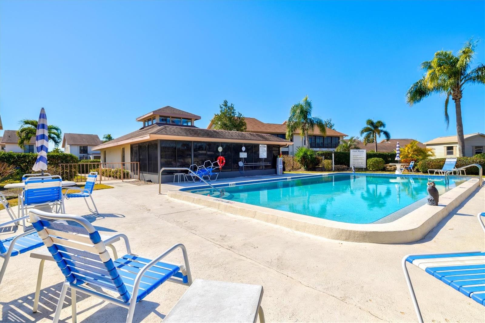 Image 62 of 75 For 1770 Lake Place 1770c