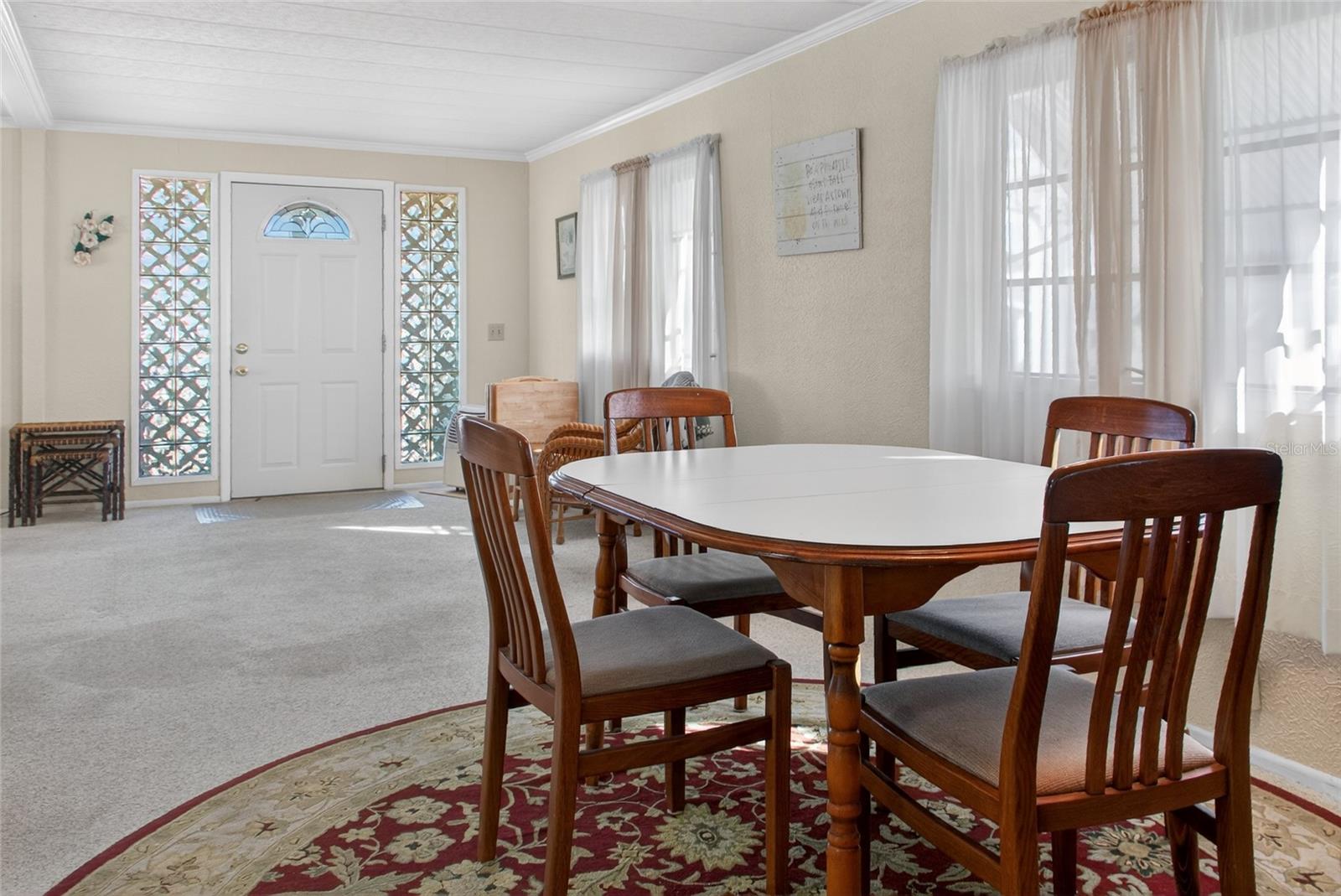 Image 16 of 35 For 703 Green Circle