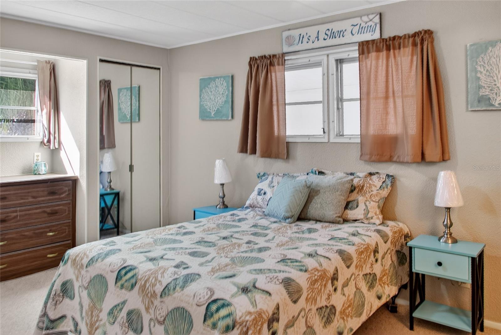 Image 23 of 35 For 703 Green Circle