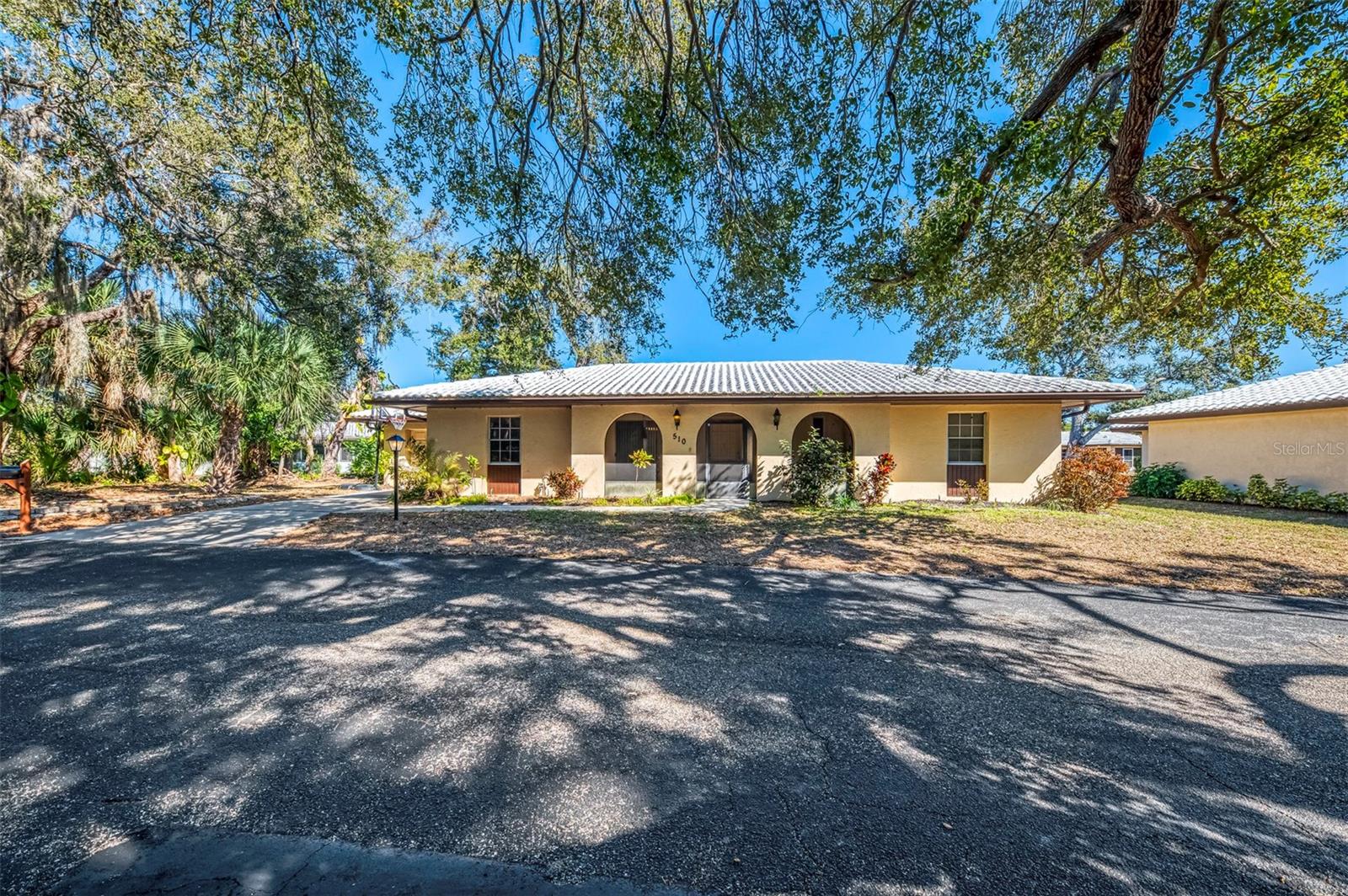 Image 2 of 39 For 510 Villa Park Drive 510