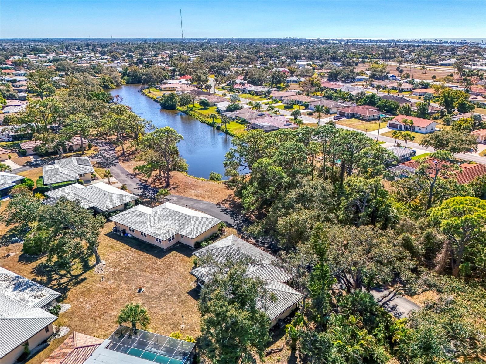 Image 4 of 39 For 510 Villa Park Drive 510