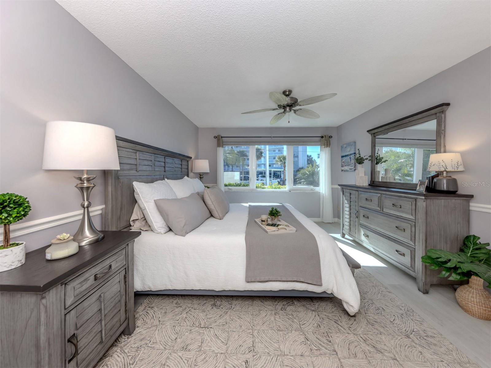 Image 19 of 55 For 500 The Esplanade N 102