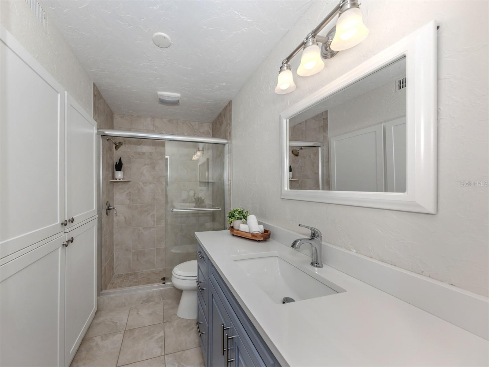 Image 21 of 55 For 500 The Esplanade N 102