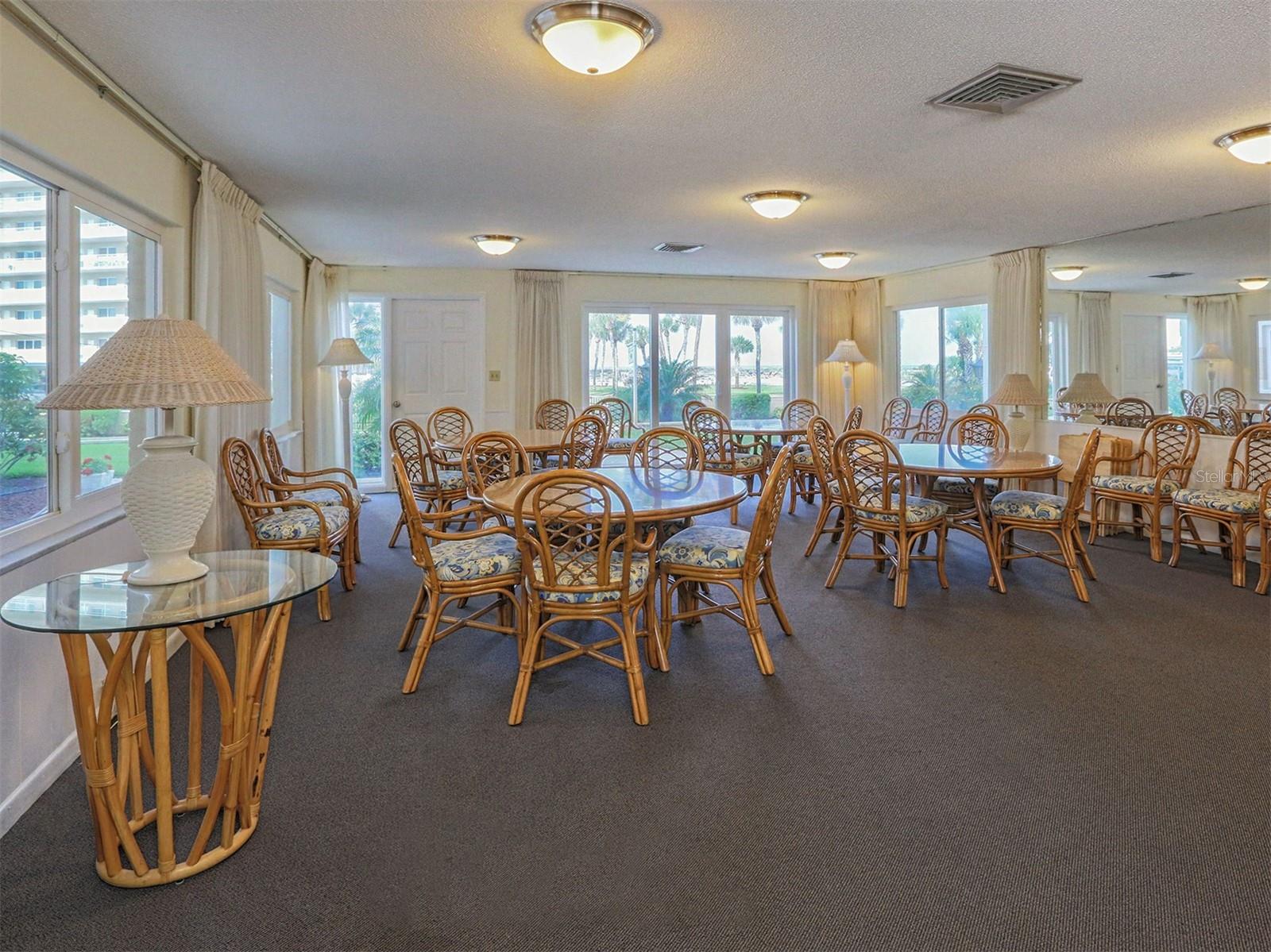 Image 31 of 55 For 500 The Esplanade N 102