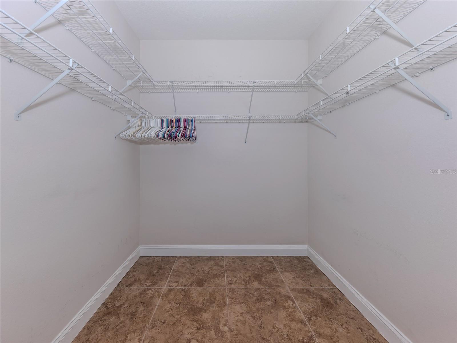 Image 22 of 60 For 4007 Landor Court