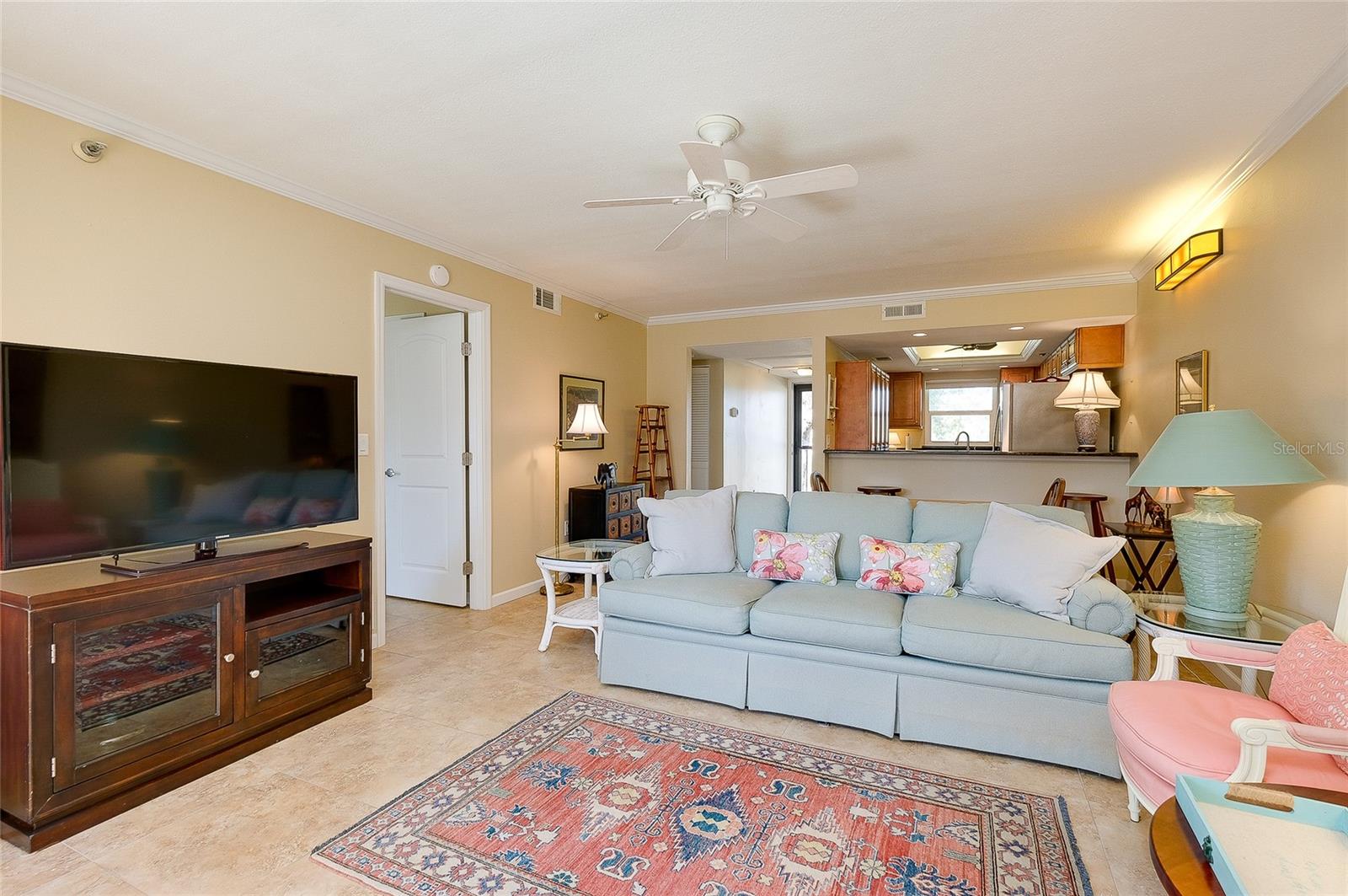 Image 21 of 53 For 104 Capri Isles Boulevard 209