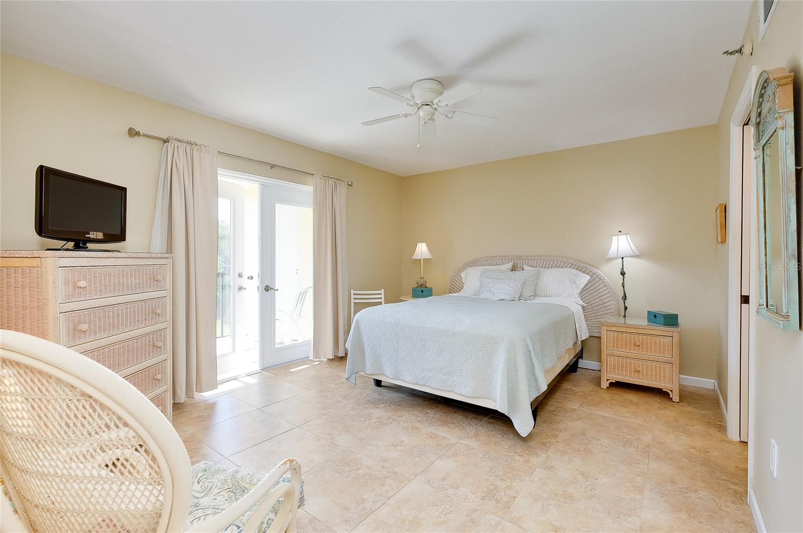 Image 31 of 53 For 104 Capri Isles Boulevard 209