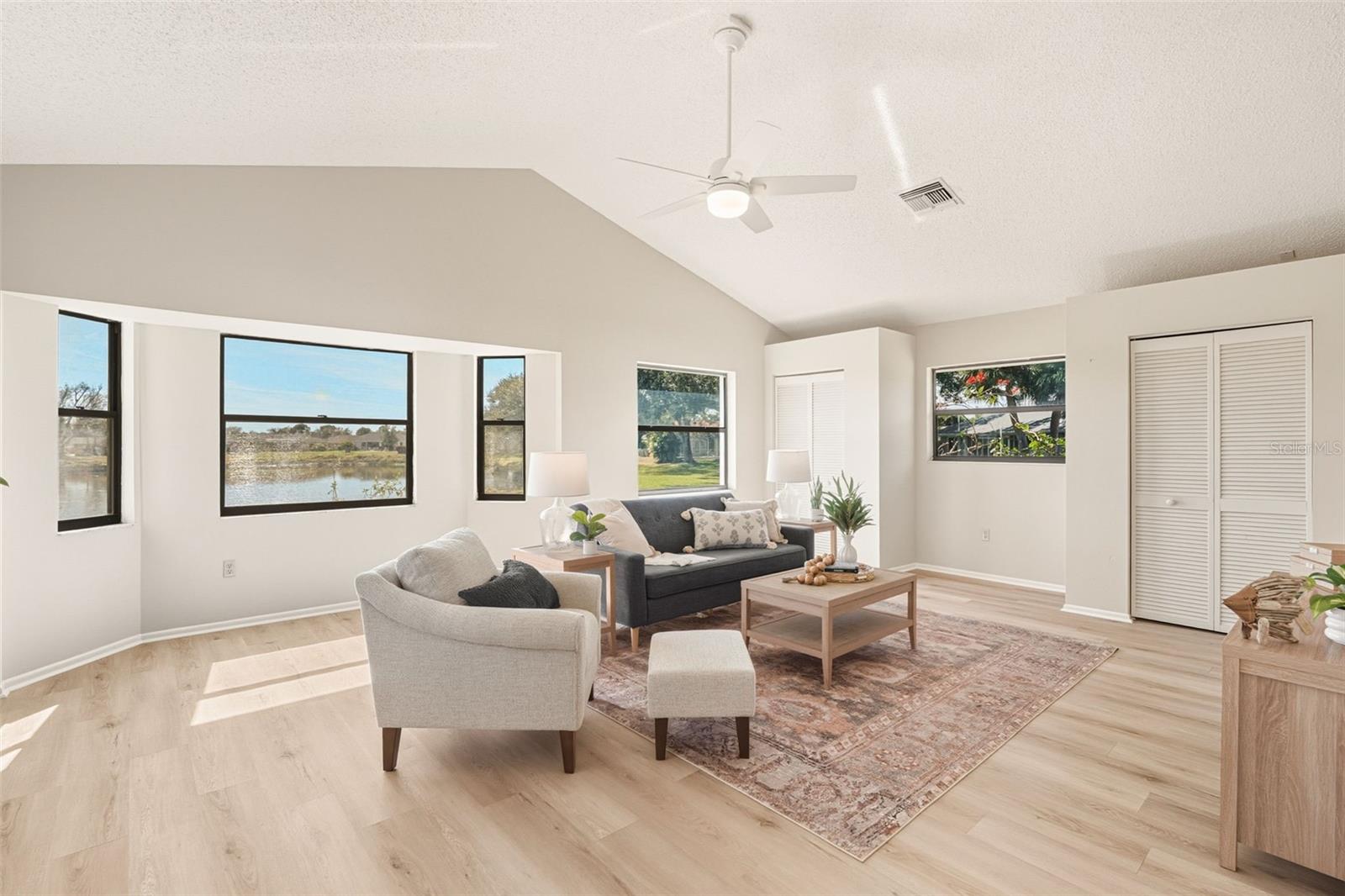 Image 24 of 81 For 3308 Meadow Run Circle