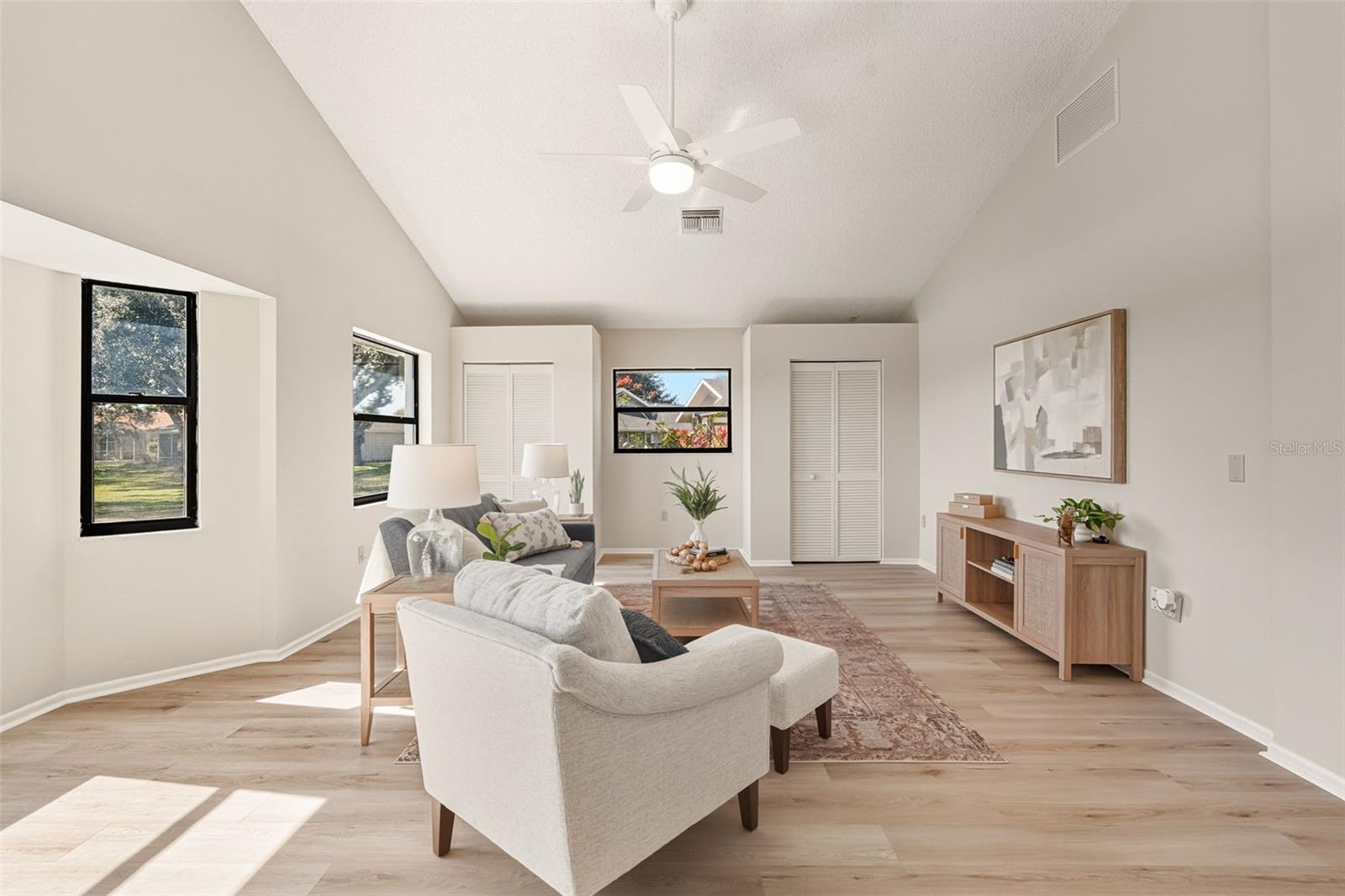 Image 29 of 81 For 3308 Meadow Run Circle