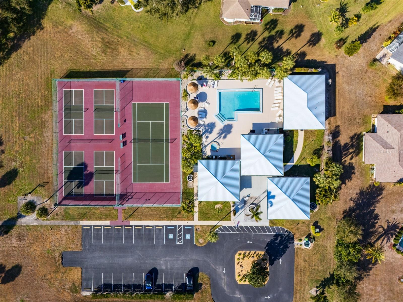 Image 58 of 81 For 3308 Meadow Run Circle