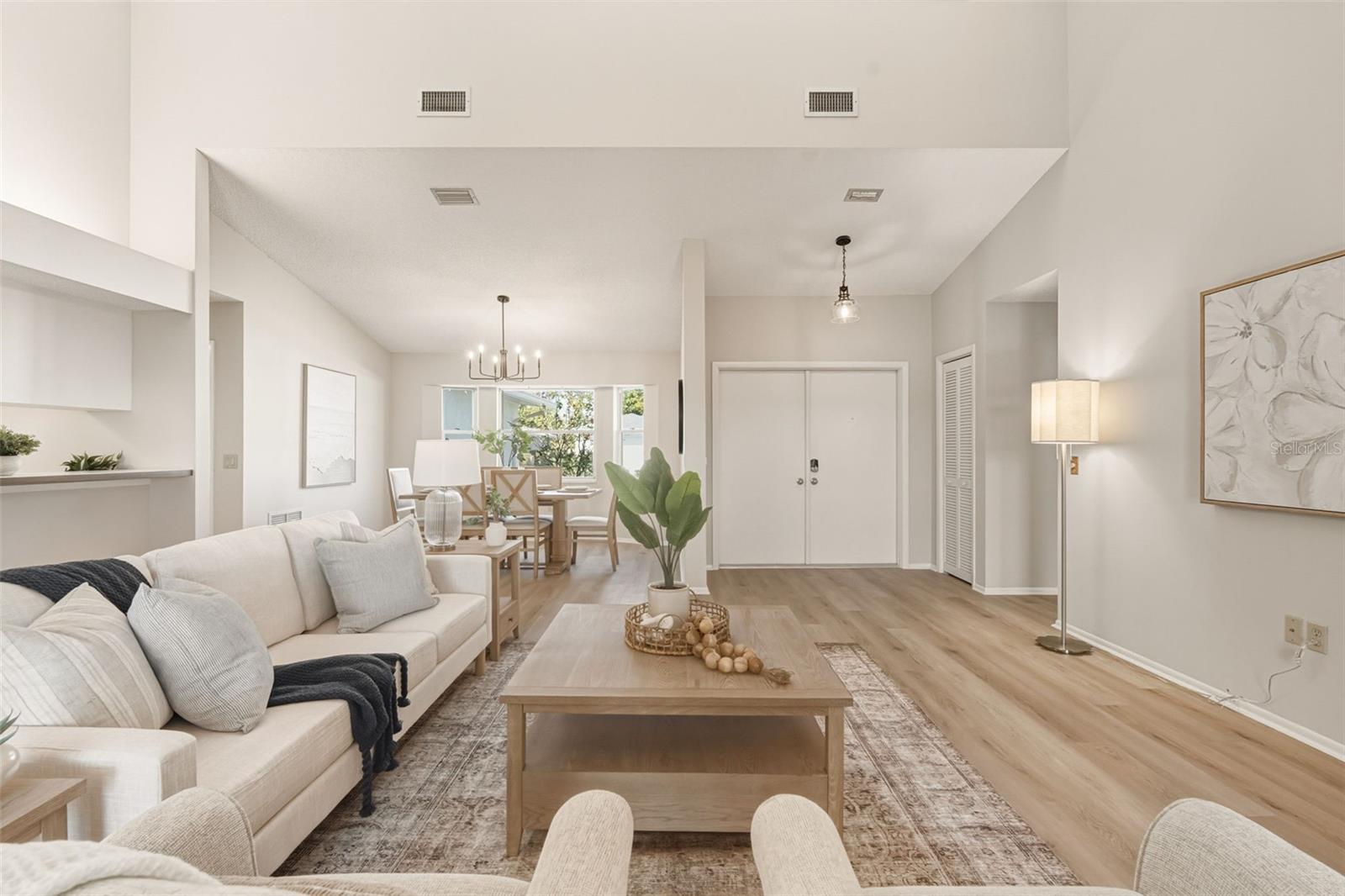 Image 9 of 81 For 3308 Meadow Run Circle