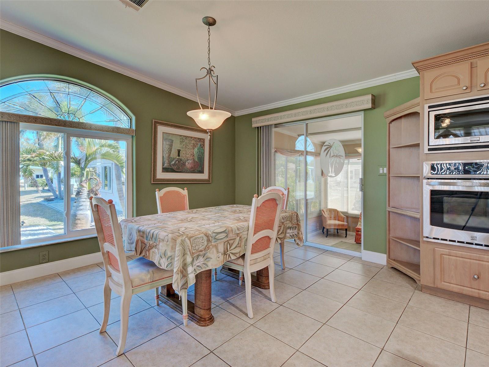 Image 10 of 61 For 10 Buena Vista Avenue