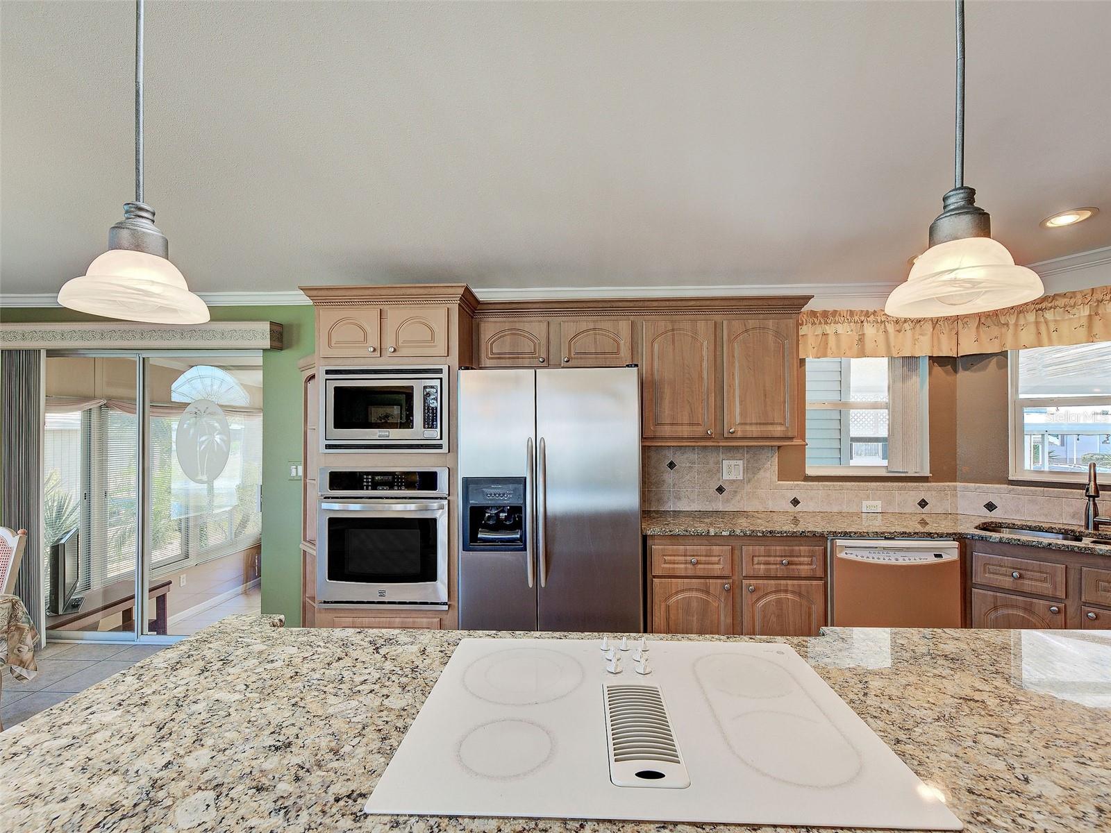 Image 16 of 61 For 10 Buena Vista Avenue