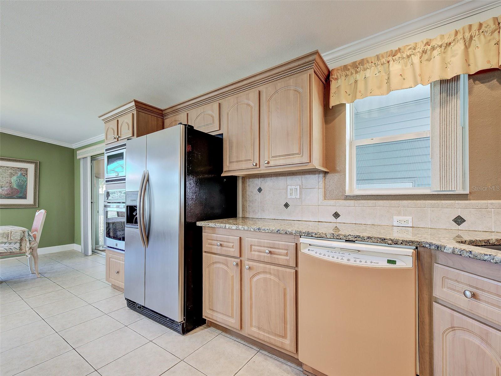 Image 18 of 61 For 10 Buena Vista Avenue