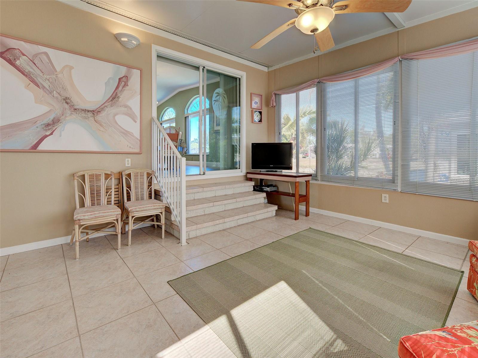 Image 21 of 61 For 10 Buena Vista Avenue