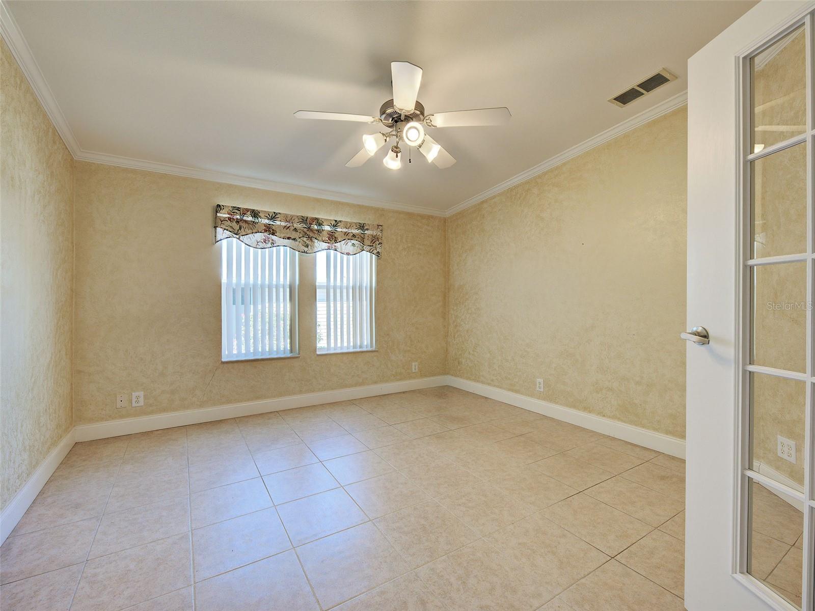 Image 39 of 61 For 10 Buena Vista Avenue