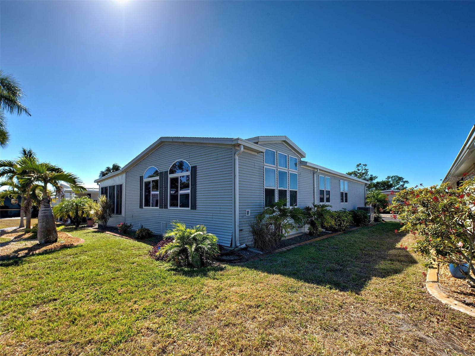 Image 45 of 61 For 10 Buena Vista Avenue