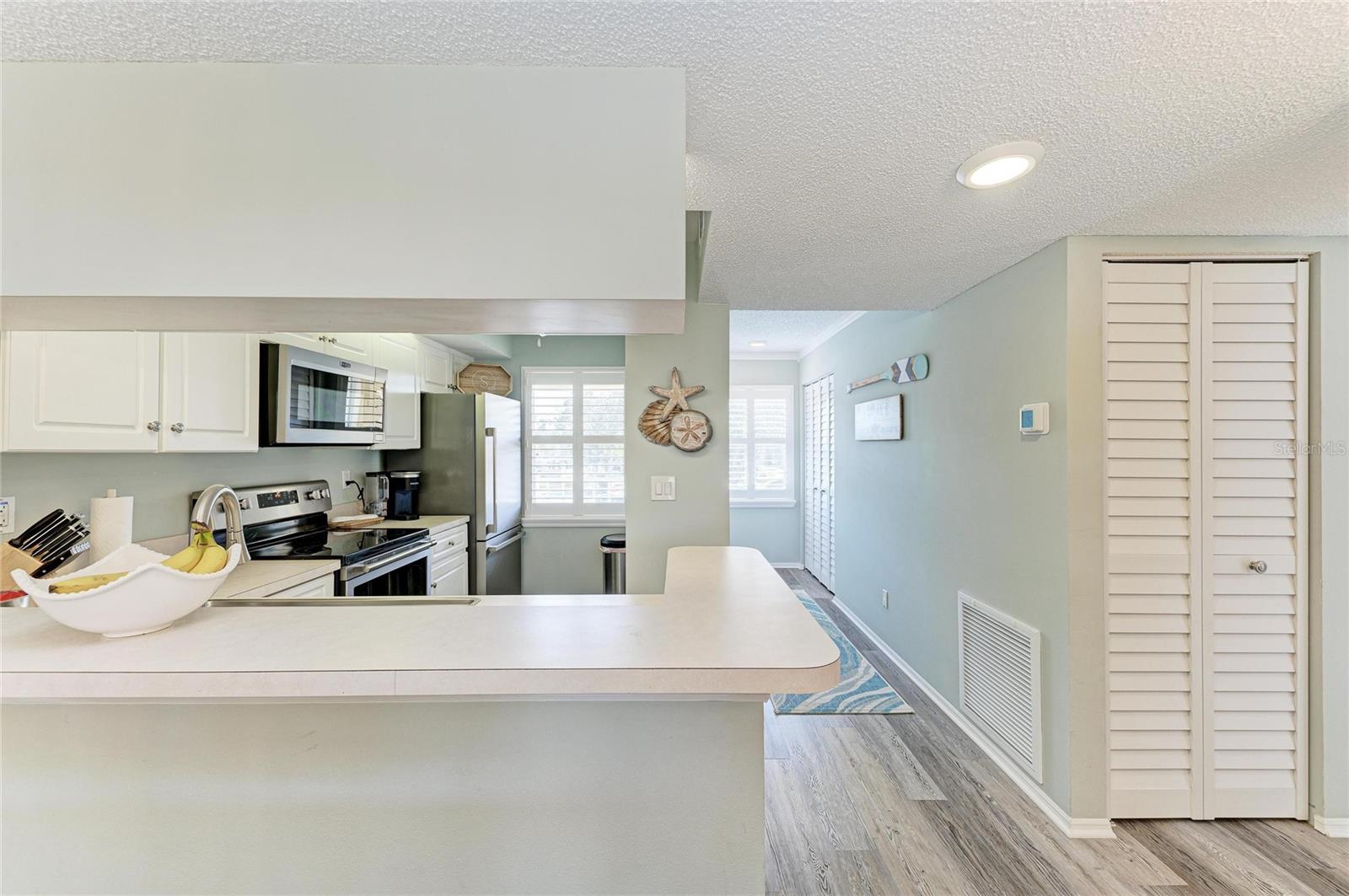 Image 14 of 78 For 431 Cerromar Lane 446