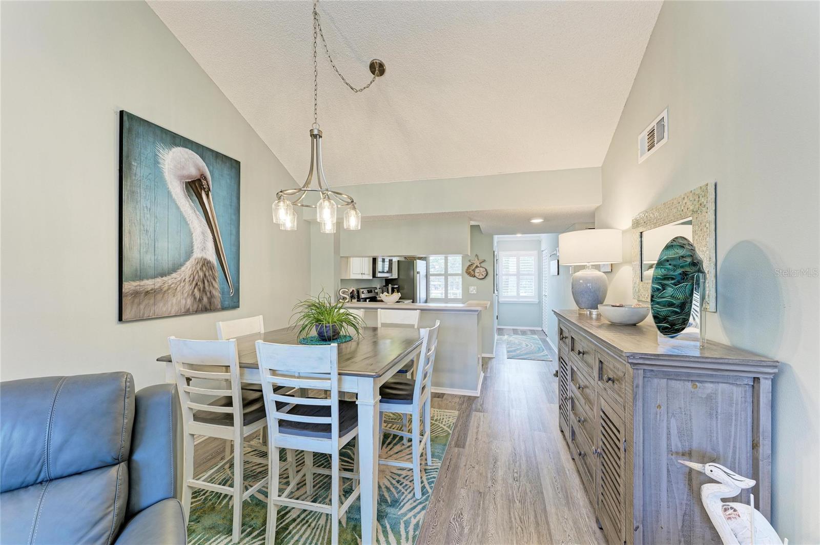 Image 19 of 78 For 431 Cerromar Lane 446