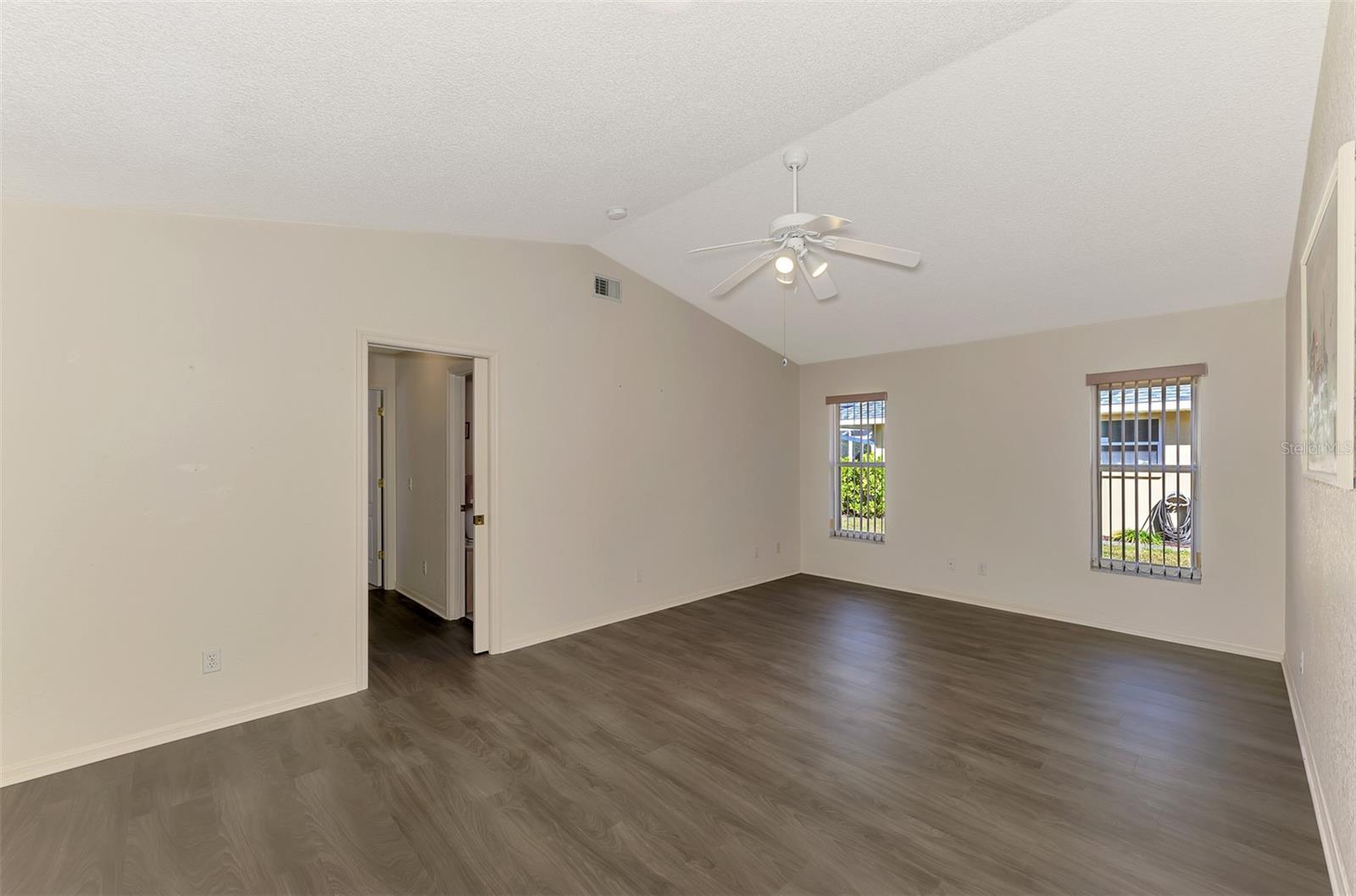 Image 25 of 74 For 5864 Tyler Road