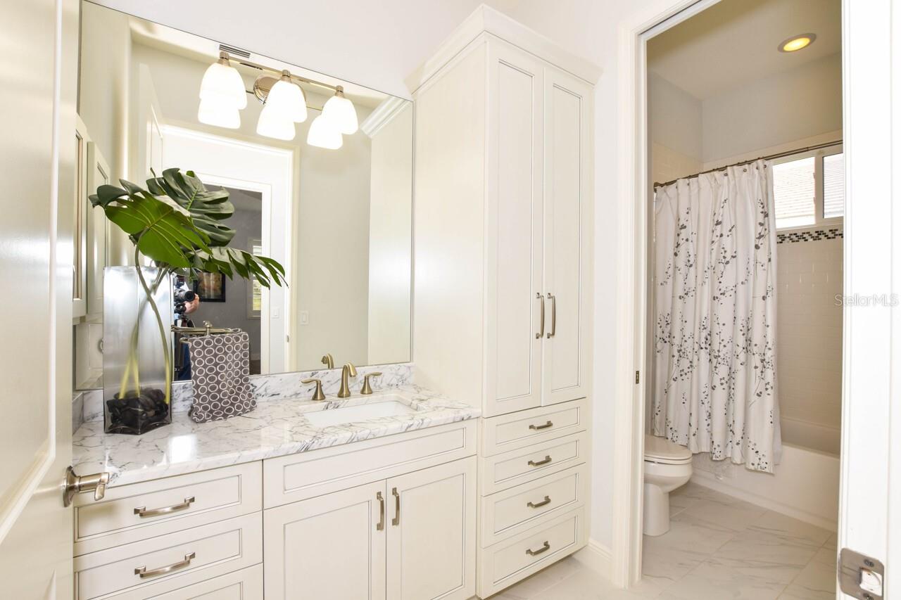 Image 29 of 73 For 1580 Lancashire Drive