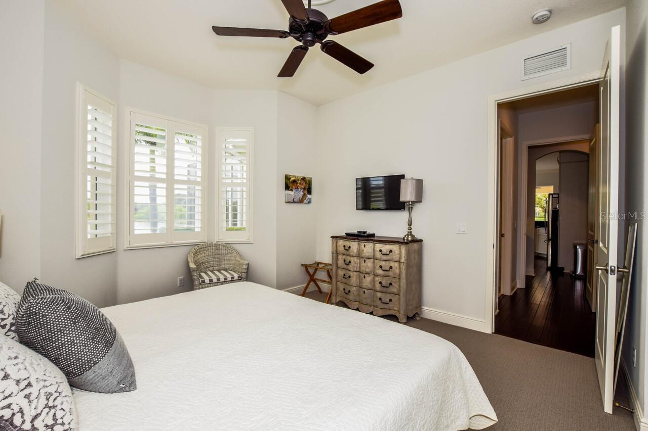 Image 30 of 73 For 1580 Lancashire Drive