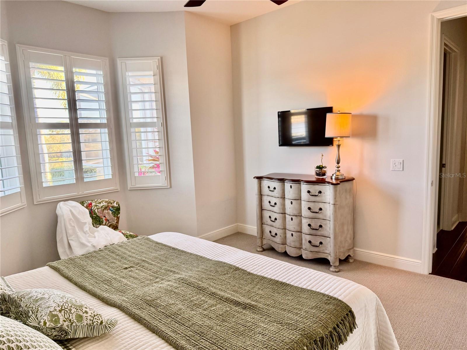 Image 31 of 73 For 1580 Lancashire Drive