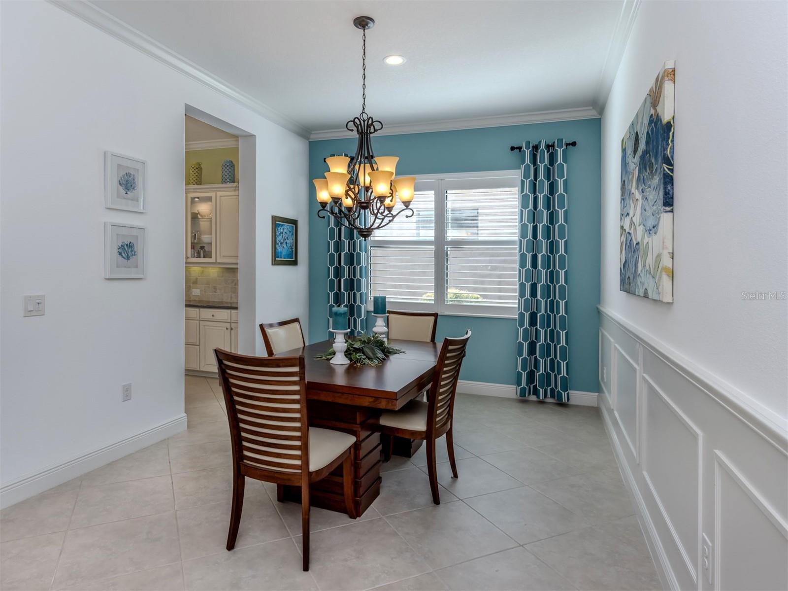 Image 10 of 55 For 10907 Trophy Drive