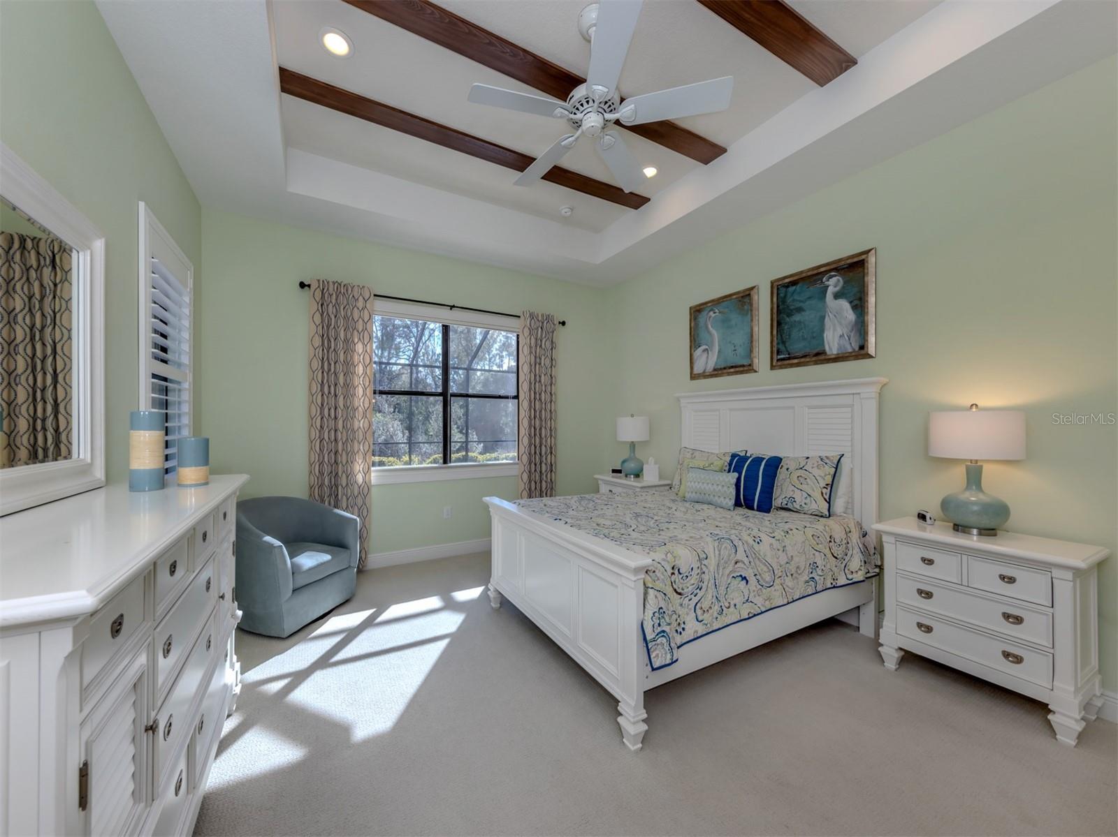 Image 17 of 55 For 10907 Trophy Drive