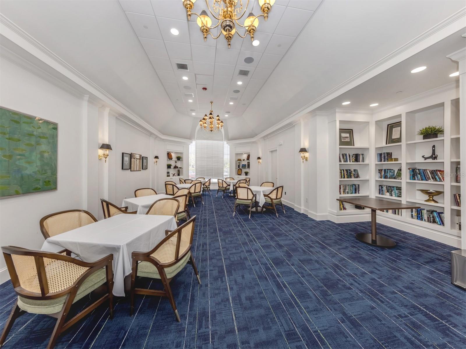 Image 34 of 55 For 10907 Trophy Drive