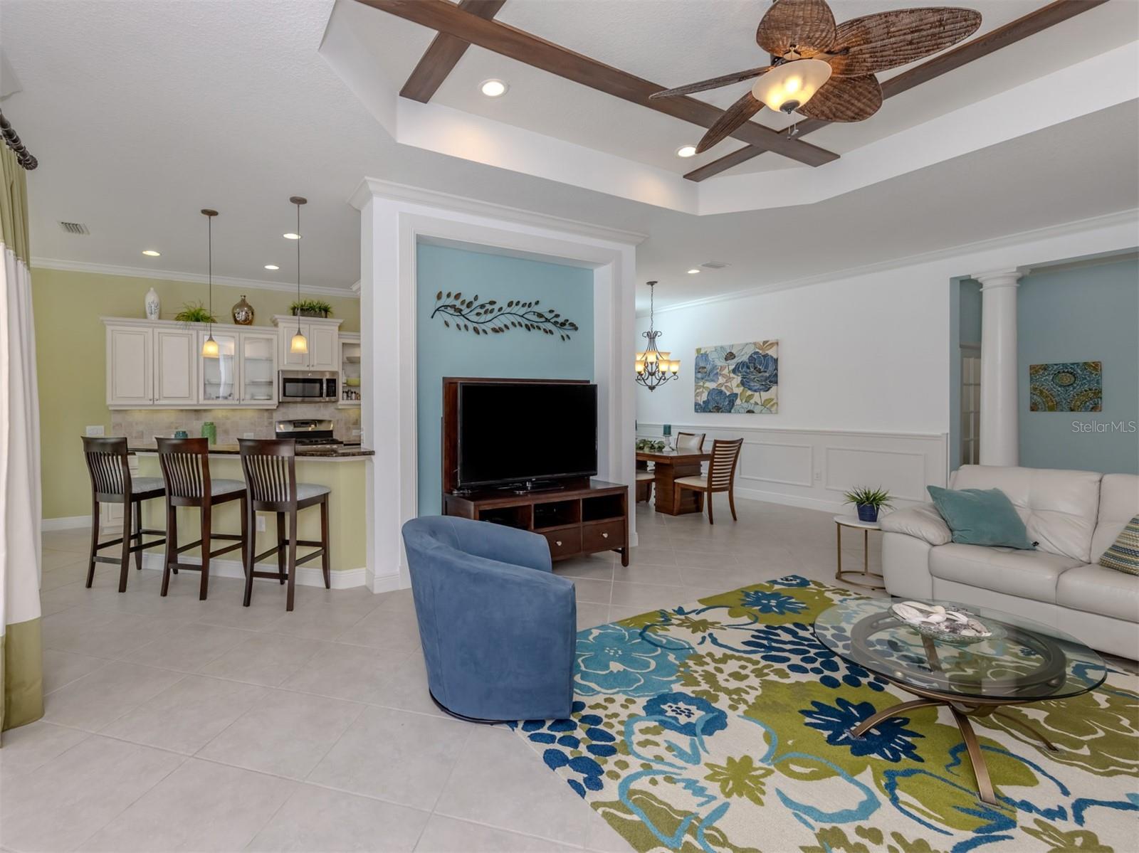 Image 8 of 55 For 10907 Trophy Drive