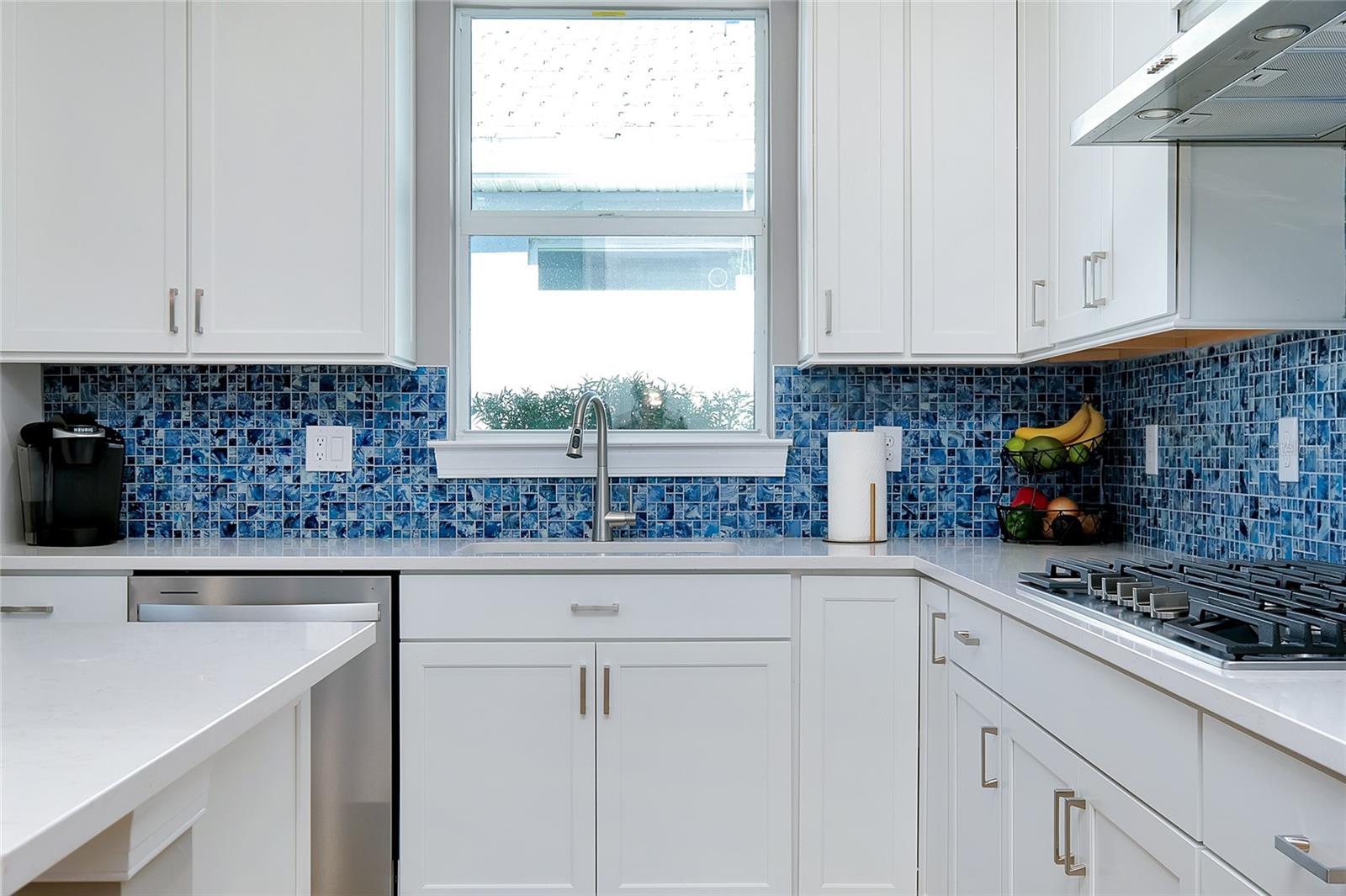 Image 23 of 81 For 10125 Beachwalk Drive