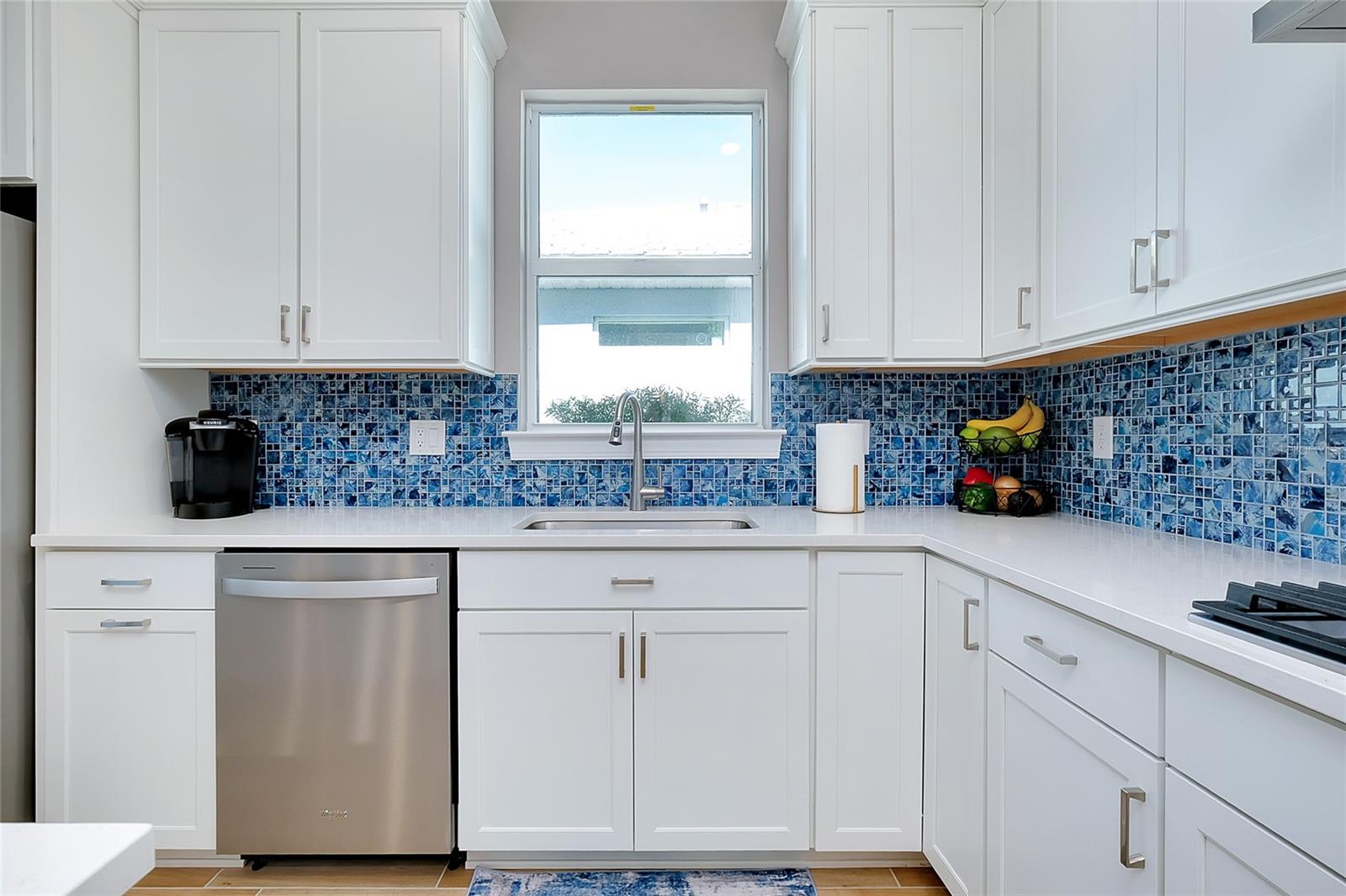 Image 24 of 81 For 10125 Beachwalk Drive