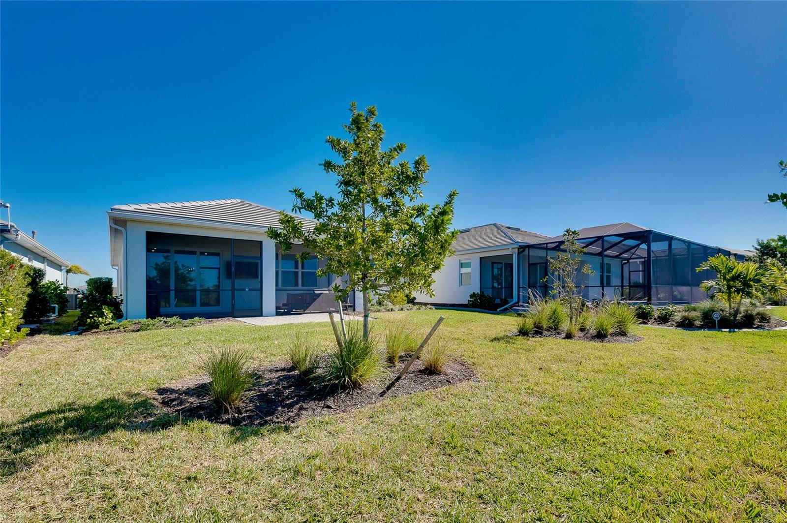 Image 56 of 81 For 10125 Beachwalk Drive