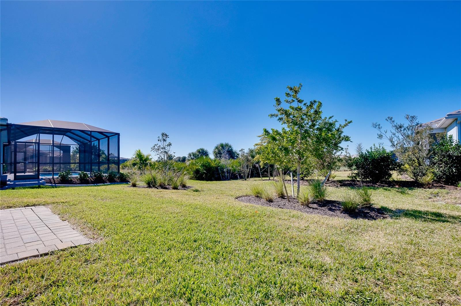 Image 60 of 81 For 10125 Beachwalk Drive