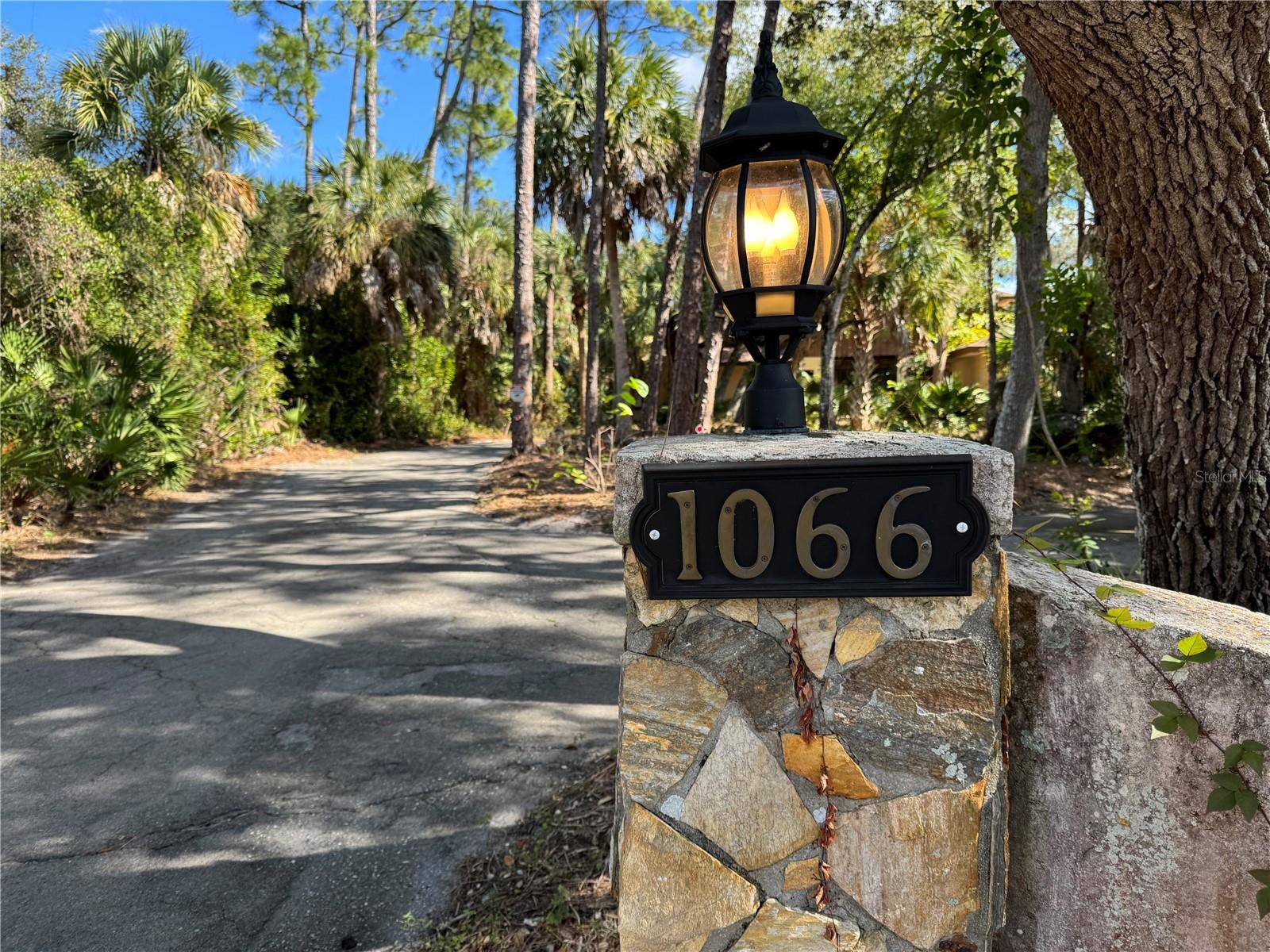 Image 3 of 80 For 1066 Conover Street