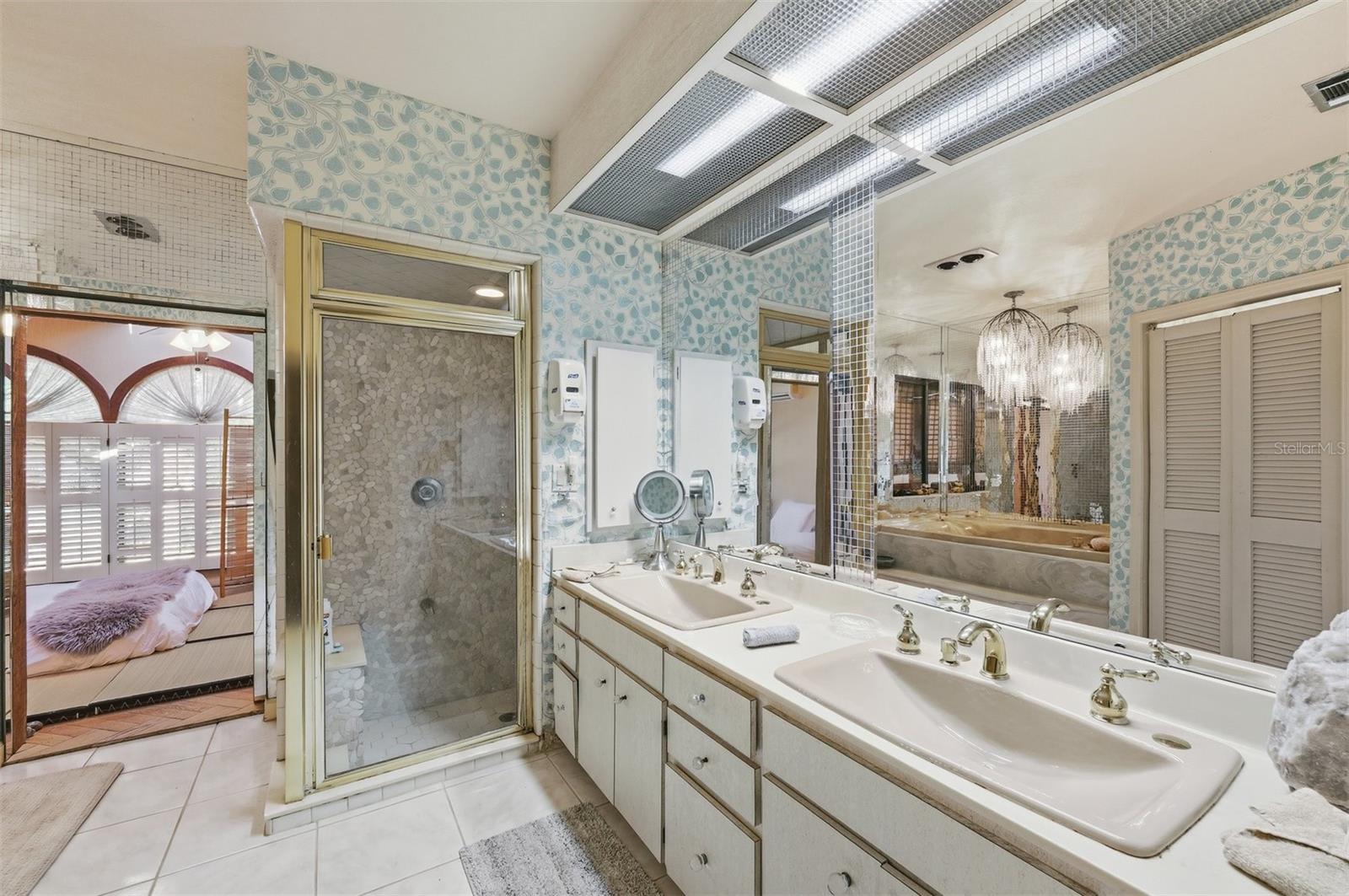 Image 35 of 80 For 1066 Conover Street