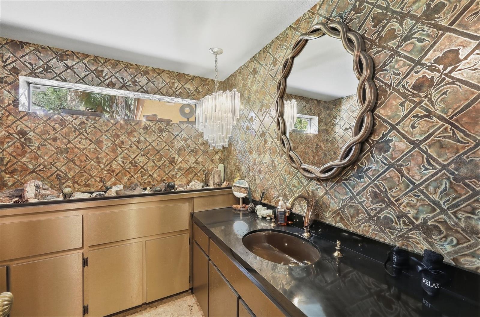 Image 40 of 80 For 1066 Conover Street