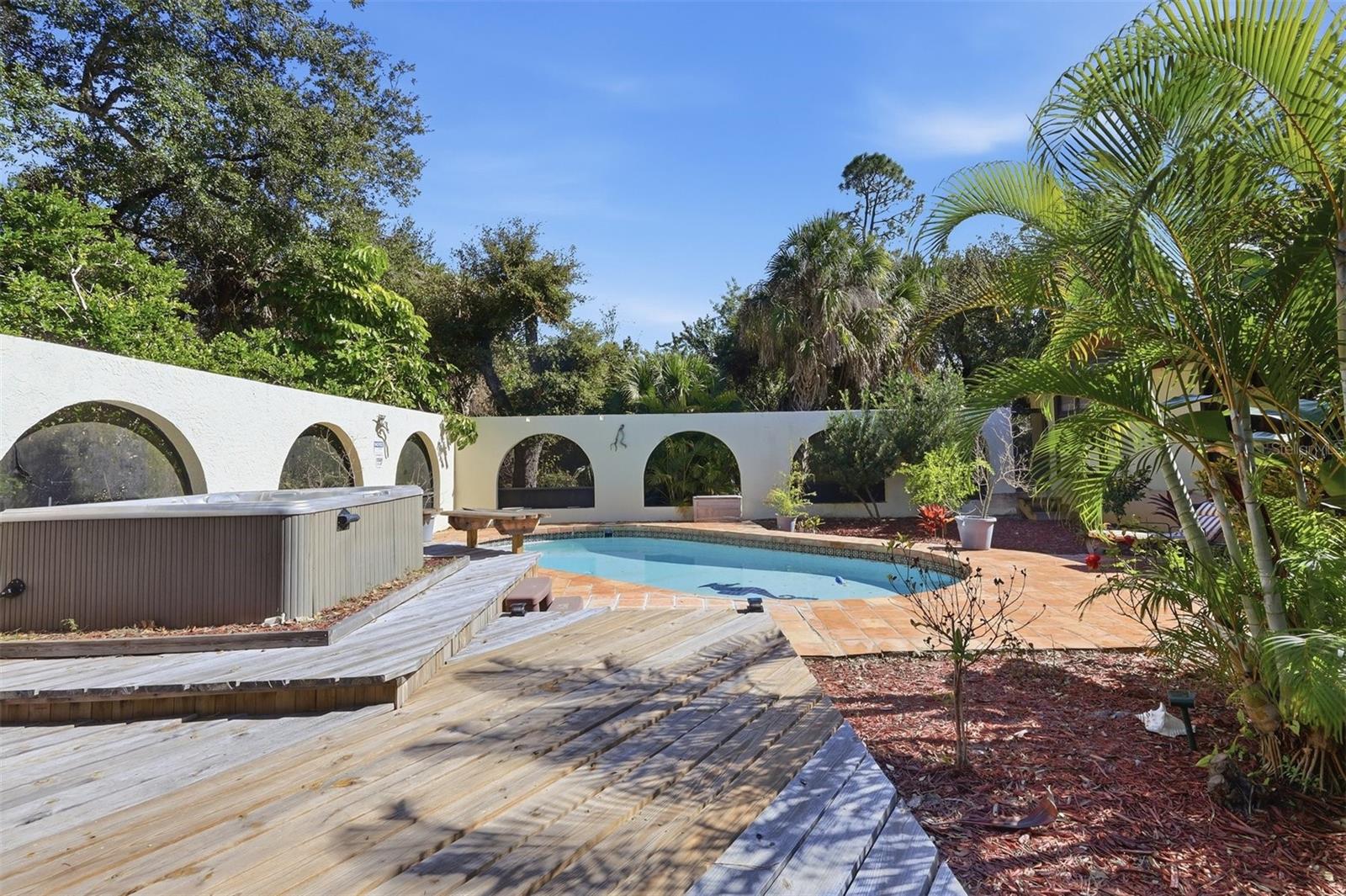 Image 54 of 80 For 1066 Conover Street