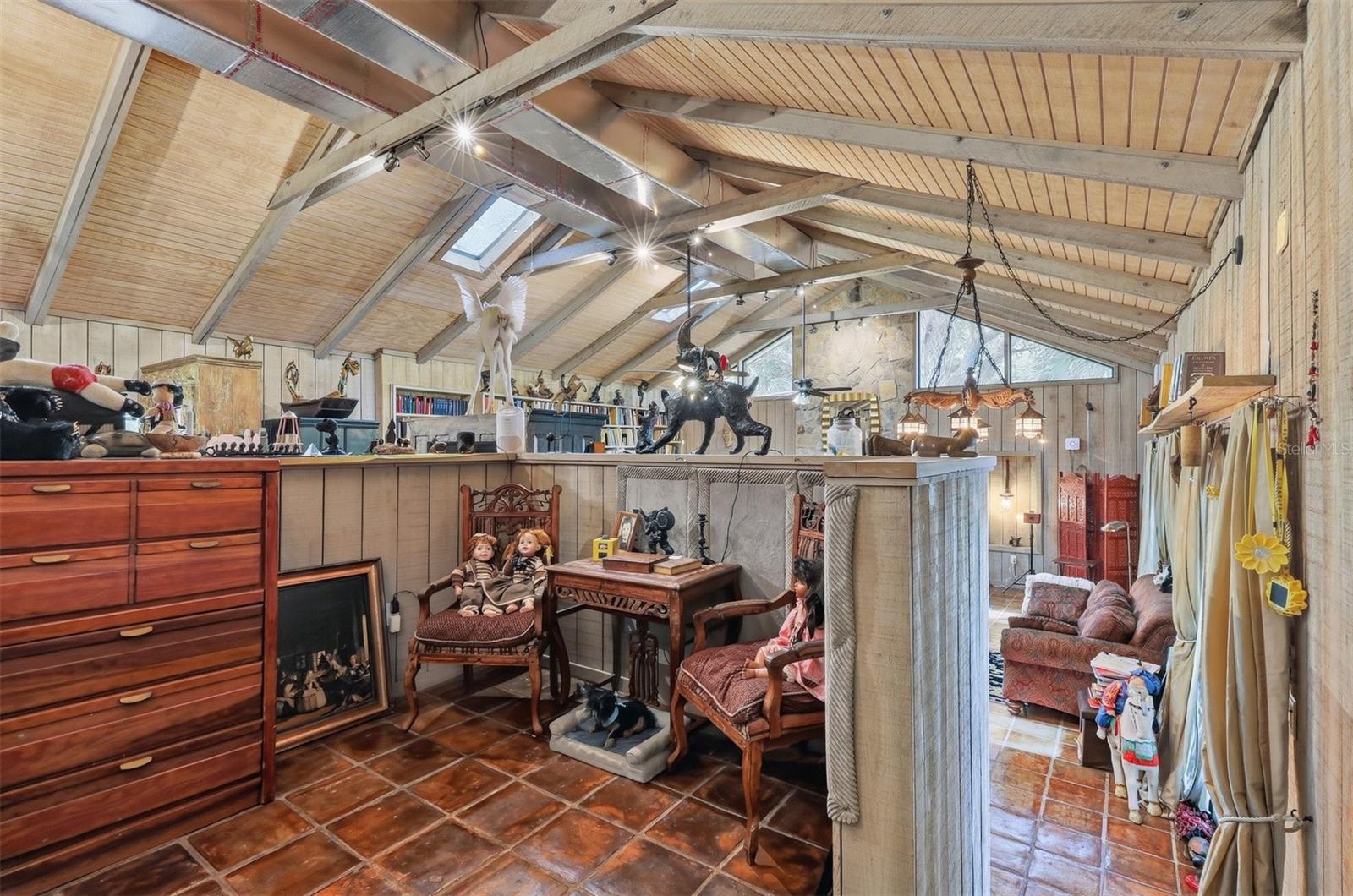 Image 66 of 80 For 1066 Conover Street