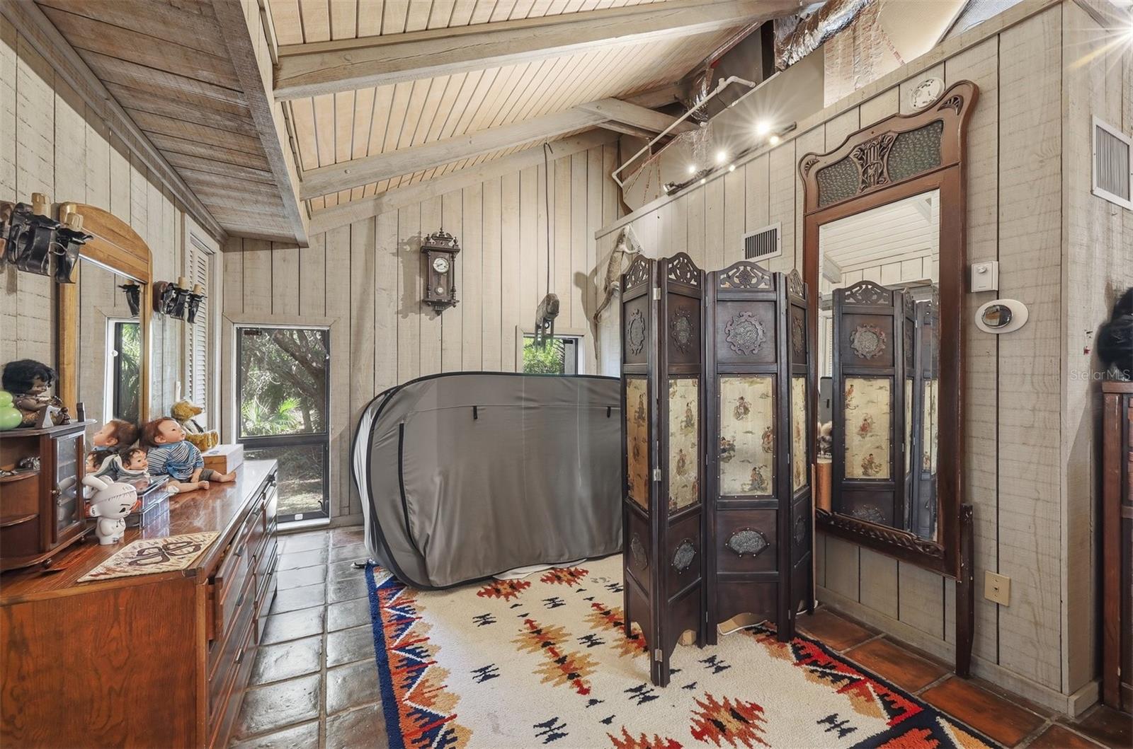 Image 67 of 80 For 1066 Conover Street